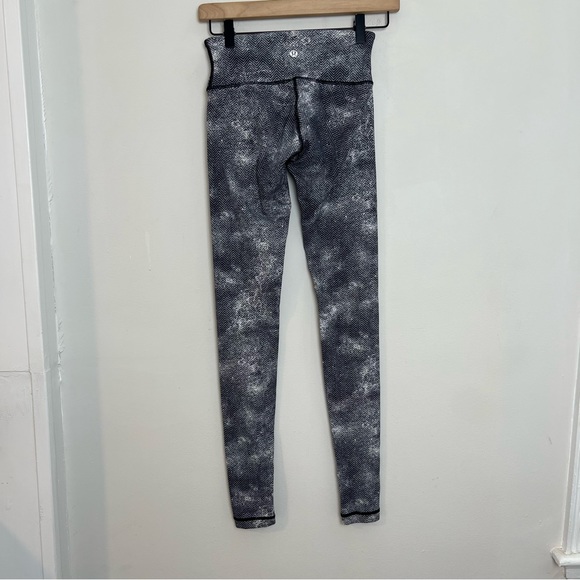 LULULEMON- Wunder Under Pant III Training Workout CrossFit Running Leggings - Picture 4 of 7